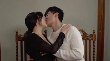 โดนเพื่อนแฟนน้ำดี กระแทกหีจนหายเงี่ยน เป็นชู้กับเพื่อนผัว